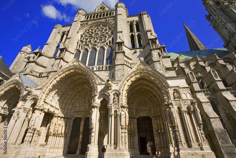 Catedral de Chartres, uma obra-prima da arquitetura gótica