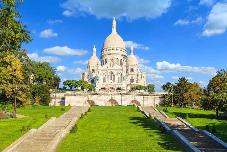 A Basílica do Sagrado Coração é o símbolo de Montmartre