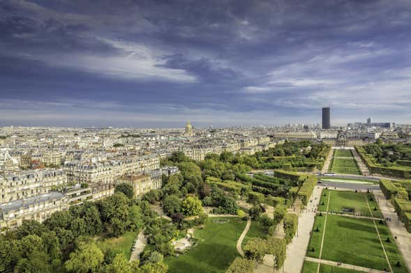Passeio de helicóptero por Paris