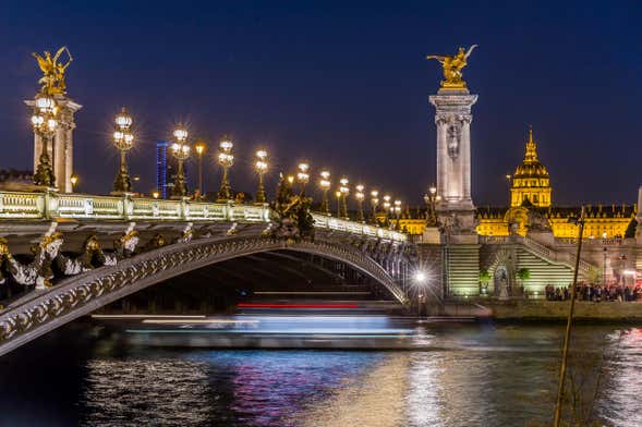 Tour noturno por Paris